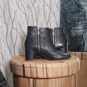 Taryn Rose Black Ankle Boots with Gold Accents Size 6.5/7
